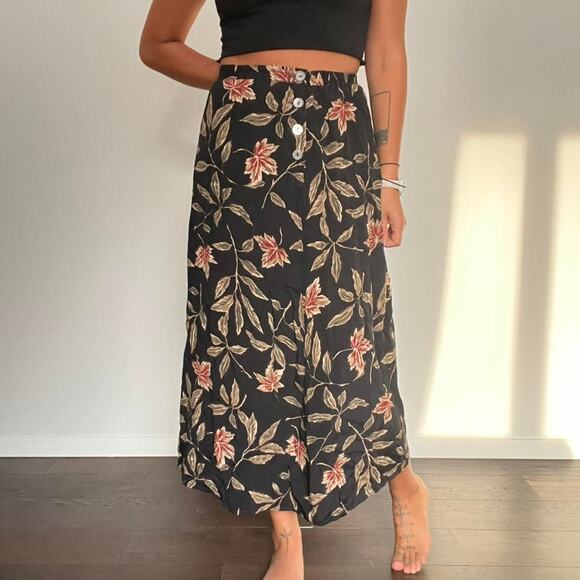 90s floral whimsygoth maxi skirt - Picture 1 of 3